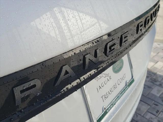 2026 Land Rover Range Rover Evoque Dynamic SE