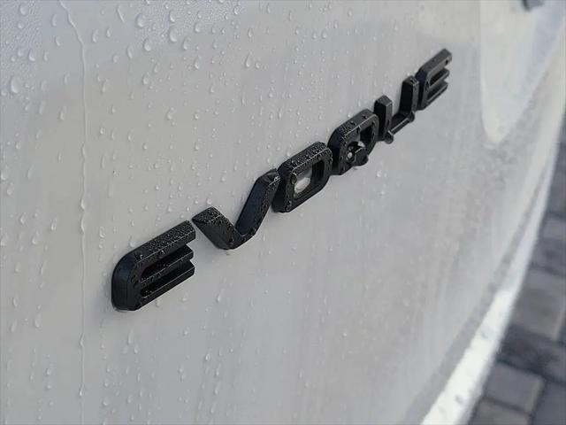 2026 Land Rover Range Rover Evoque Dynamic SE