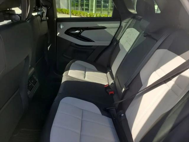 2026 Land Rover Range Rover Evoque Dynamic SE