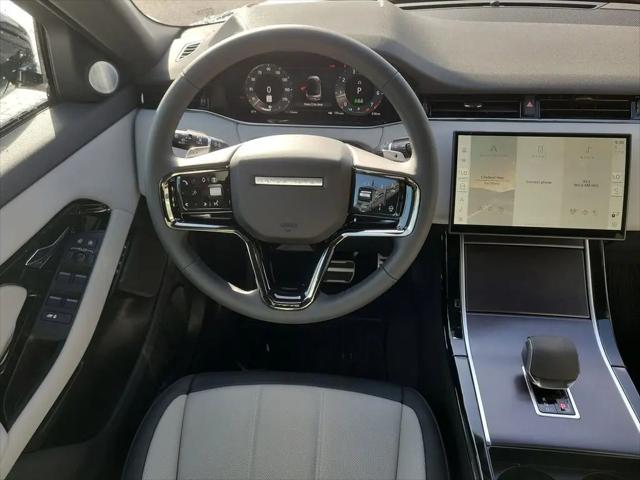 2026 Land Rover Range Rover Evoque Dynamic SE