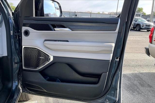 2023 Jeep Wagoneer Series III 4x4