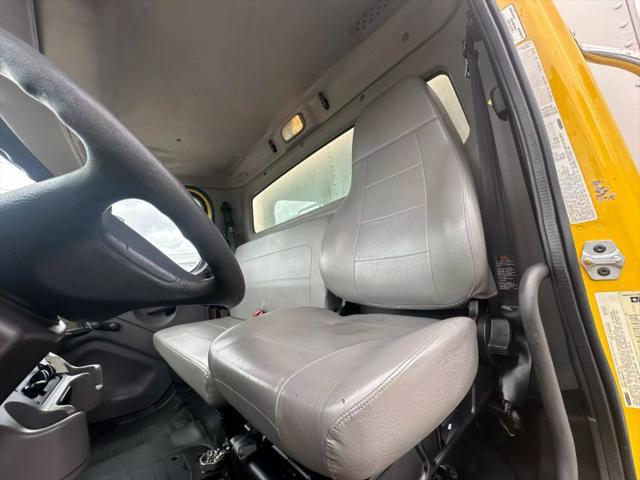 2014 Freightliner Sprinter Crew w/144 Van