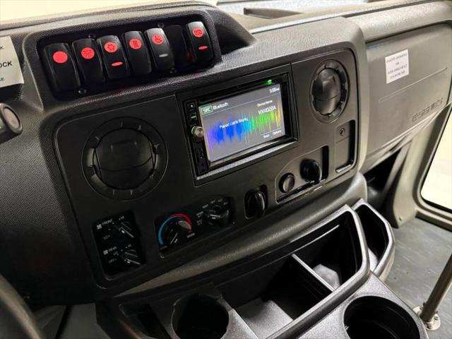 2016 Ford E-350 Cutaway Base