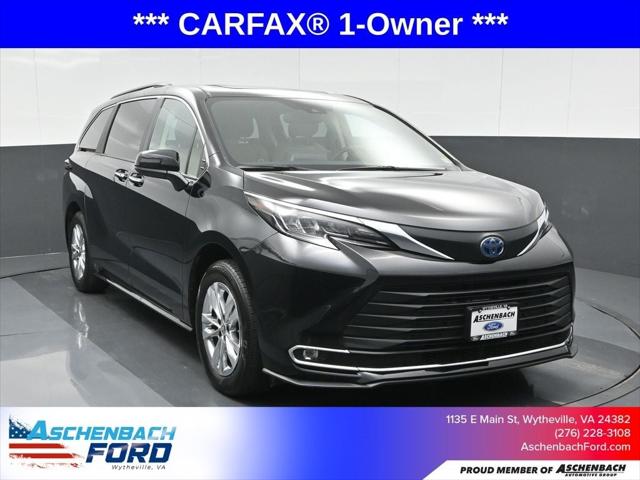 2024 Toyota Sienna XLE