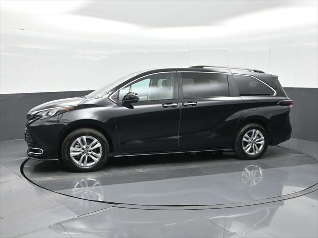 2024 Toyota Sienna XLE