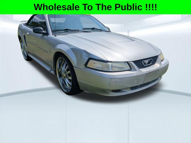 2003 Ford Mustang V6