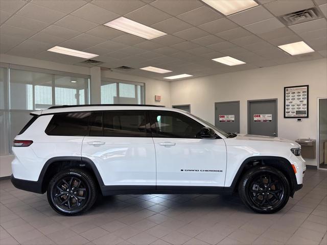 2024 Jeep Grand Cherokee L Altitude X 4x2
