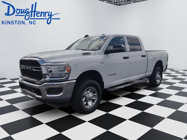 2022 RAM 2500 Tradesman Crew Cab 4x4 64 Box