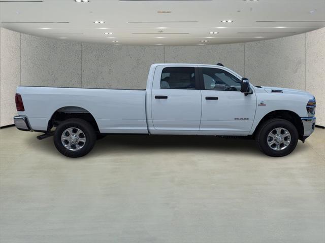 2025 RAM Ram 3500 RAM 3500 BIG HORN CREW CAB 4X4 8 BOX