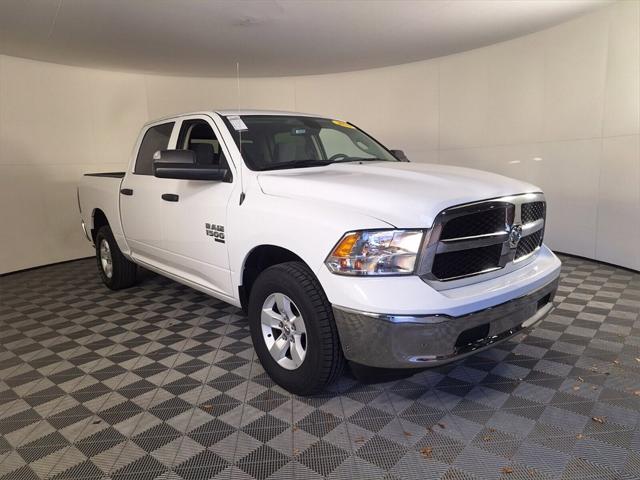 2023 RAM 1500 Classic SLT Crew Cab 4x4 57 Box