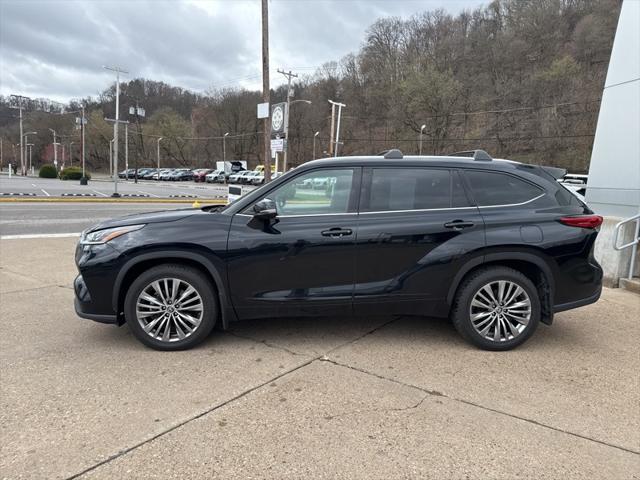 2021 Toyota Highlander Platinum