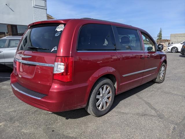 2015 Chrysler Town and Country Touring