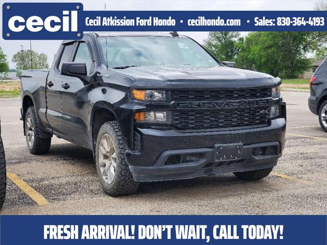 2021 Chevrolet Silverado 1500 4WD Double Cab Standard Bed Custom