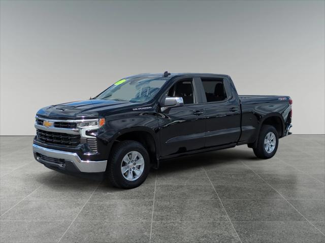 2023 Chevrolet Silverado 1500 4WD Crew Cab Standard Bed LT