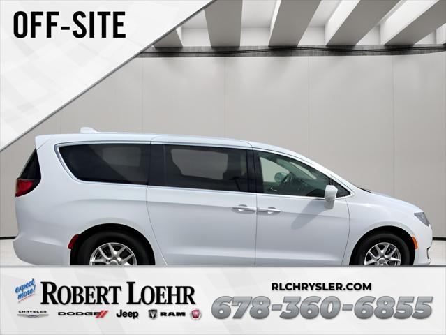 2020 Chrysler Pacifica Touring