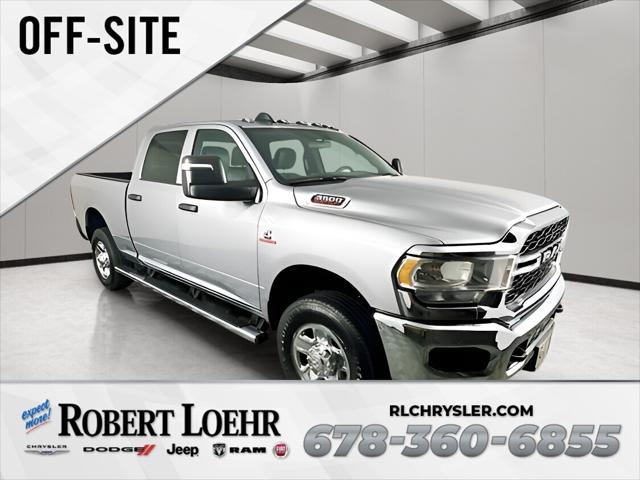 2024 RAM 3500 Tradesman Crew Cab 4x4 64 Box