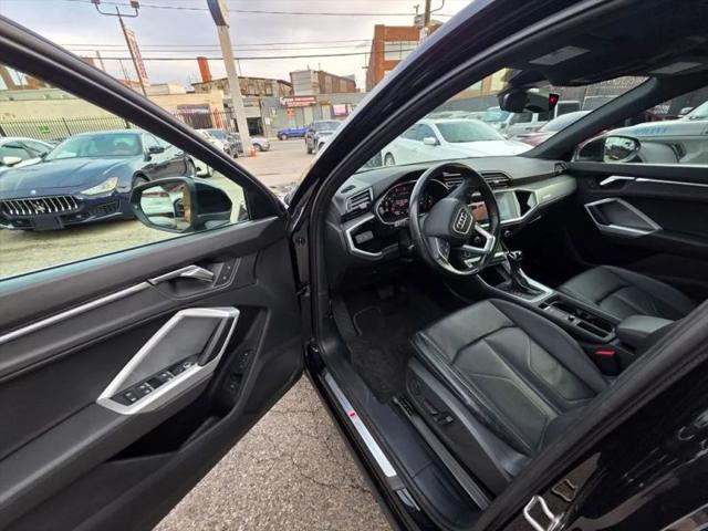 2022 Audi Q3 Premium Plus 45 TFSI S line quattro Tiptronic