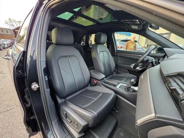 2022 Audi Q3 Premium Plus 45 TFSI S line quattro Tiptronic