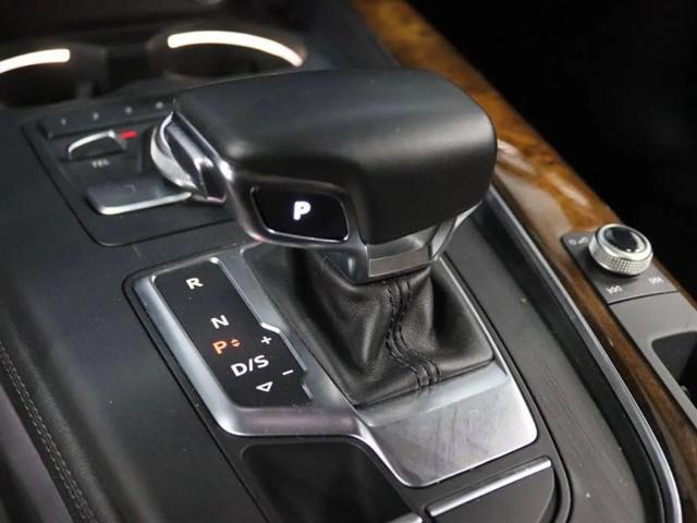 2019 Audi A4 45 Premium