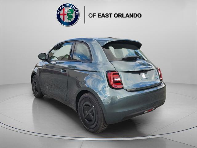 2025 Fiat 500e Giorgio Armani FWD