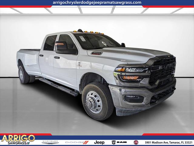 2025 RAM Ram 3500 RAM 3500 TRADESMAN CREW CAB 4X4 8 BOX