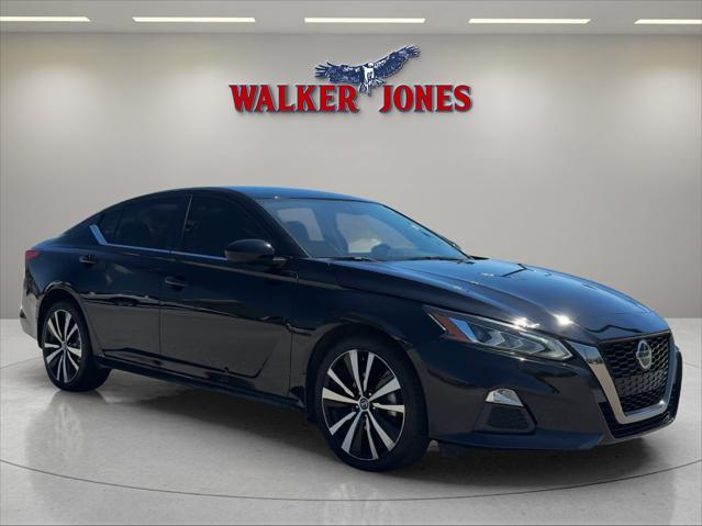 2022 Nissan Altima SR Intelligent AWD