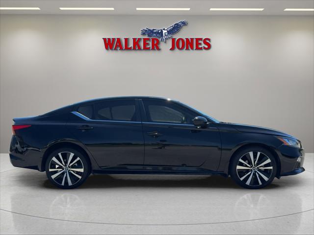 2022 Nissan Altima SR Intelligent AWD
