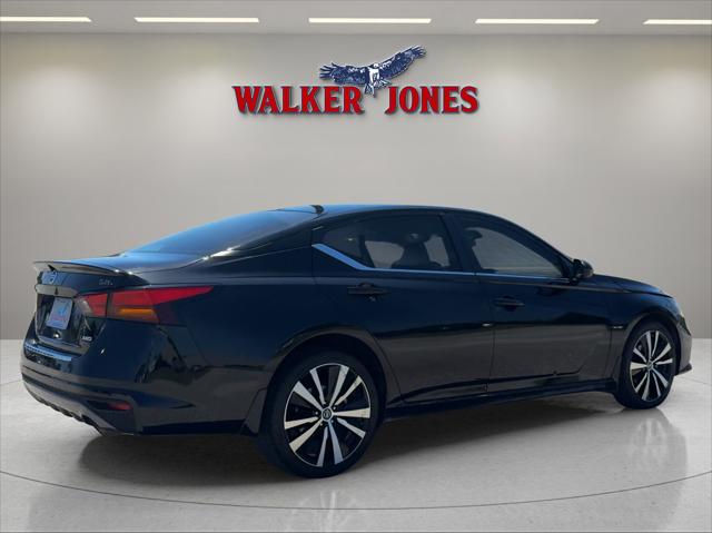 2022 Nissan Altima SR Intelligent AWD