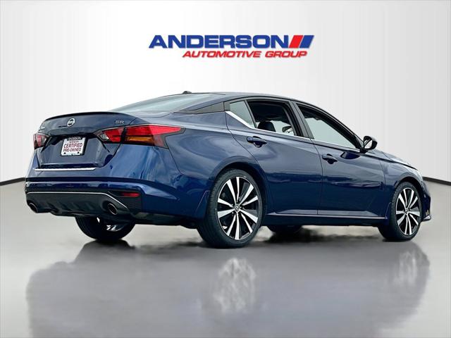 2022 Nissan Altima SR FWD