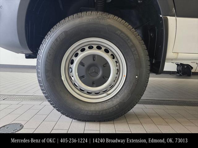 2025 Mercedes-Benz Sprinter 2500 Standard Roof 4-Cyl Diesel HO