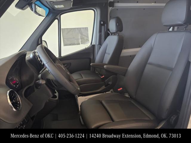 2025 Mercedes-Benz Sprinter 2500 Standard Roof 4-Cyl Diesel HO