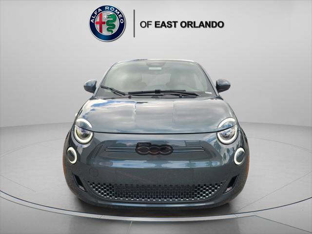 2025 Fiat FIAT 500e GIORGIO ARMANI Collectors Edition