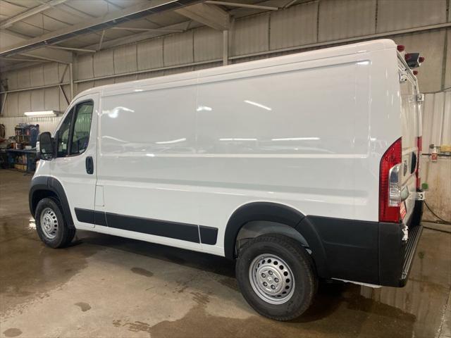 2025 Ram ProMaster Cargo Van Tradesman Low Roof 136" WB w/Pass Seat