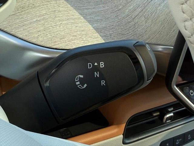 2025 Volkswagen ID. Buzz 1st Edition with 4MOTION