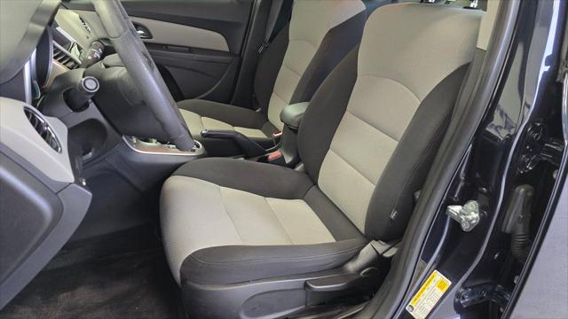 Used 2016 Chevrolet Cruze Limited For Sale in Columbus, OH