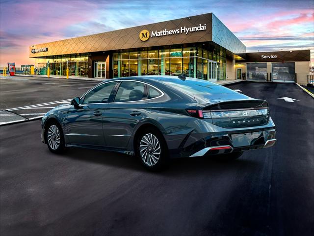 2025 Hyundai Sonata Hybrid Limited