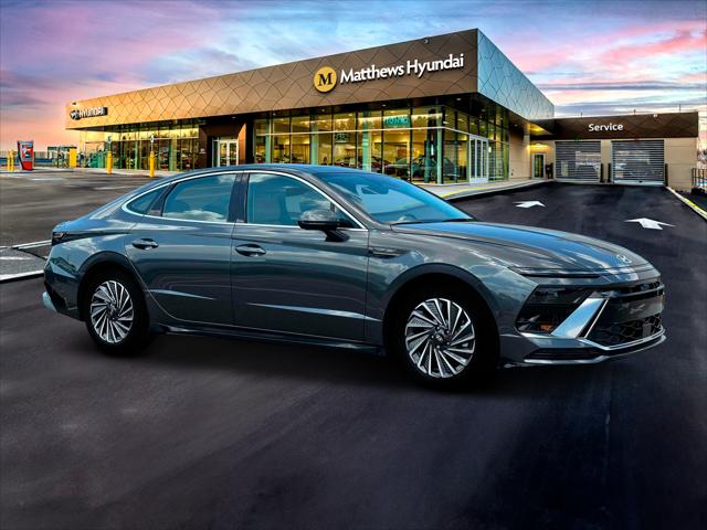 2025 Hyundai Sonata Hybrid Limited
