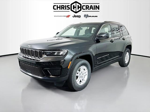 2025 Jeep Grand Cherokee GRAND CHEROKEE LAREDO 4X4