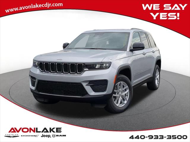 2025 Jeep Grand Cherokee GRAND CHEROKEE LAREDO X 4X4
