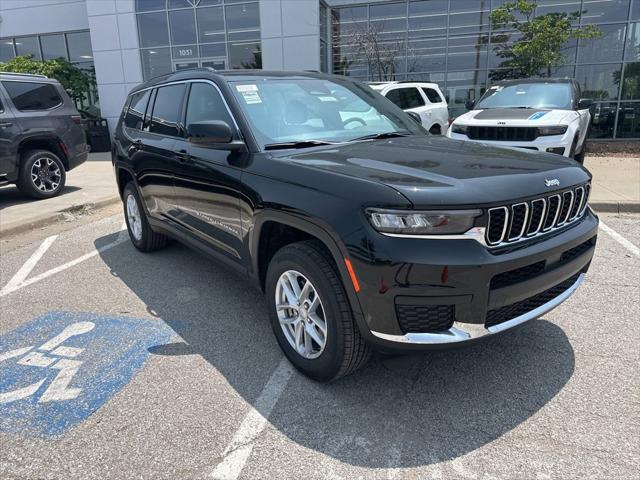 2025 Jeep Grand Cherokee GRAND CHEROKEE L LAREDO 4X4 2025 Jeep Grand Cherokee GRAND CHEROKEE L LAREDO 4X4