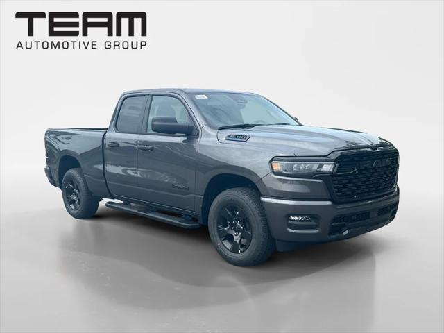 2025 RAM Ram 1500 RAM 1500 TRADESMAN QUAD CAB 4X4 64 BOX