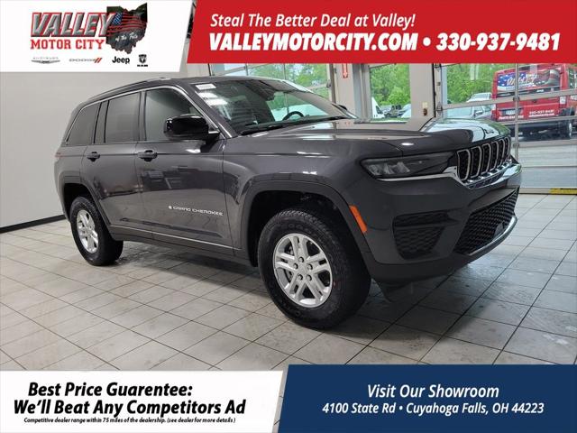 2025 Jeep Grand Cherokee GRAND CHEROKEE LAREDO 4X4