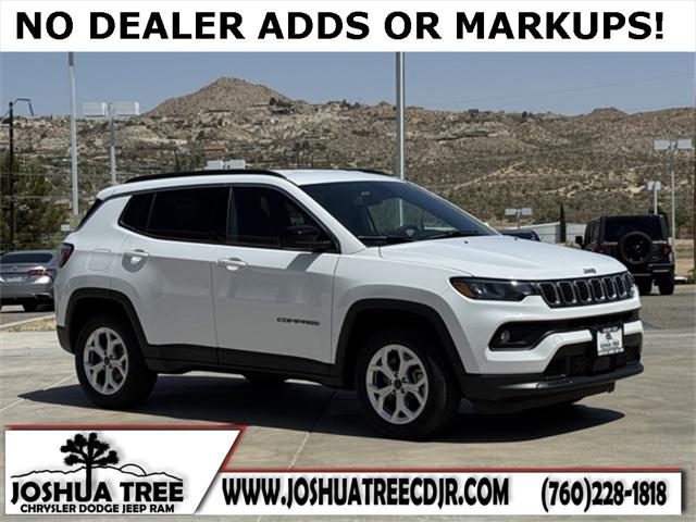 2025 Jeep Compass COMPASS LATITUDE 4X4