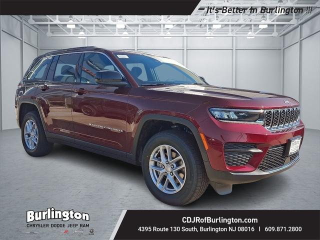 2025 Jeep Grand Cherokee GRAND CHEROKEE LAREDO X 4X4