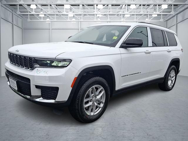 2025 Jeep Grand Cherokee GRAND CHEROKEE L LAREDO X 4X4