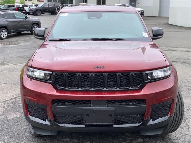 2025 Jeep Grand Cherokee GRAND CHEROKEE L ALTITUDE 4X4