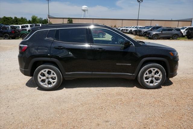 2025 Jeep Compass COMPASS LATITUDE 4X4 2025 Jeep Compass COMPASS LATITUDE 4X4