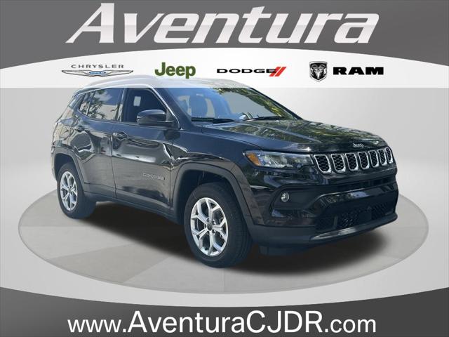 2025 Jeep Compass COMPASS LATITUDE 4X4
