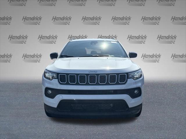 2025 Jeep Compass COMPASS LATITUDE 4X4
