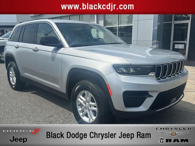 2025 Jeep Grand Cherokee GRAND CHEROKEE LAREDO 4X2